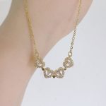 magnetic-heart-necklace-705268.jpg