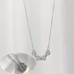 magnetic-heart-necklace-705268.jpg