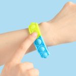 pop-bubble-bracelet-149203.jpg