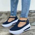 sneakers-outdoor-178575.jpg