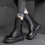 winter-boots-297452.jpg